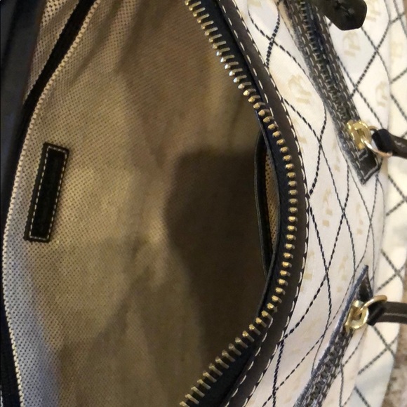 Dooney & Bourke signature print circle hobo - Picture 6 of 8